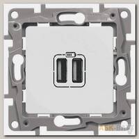 Зарядное устройство Legrand Etika белое 672294